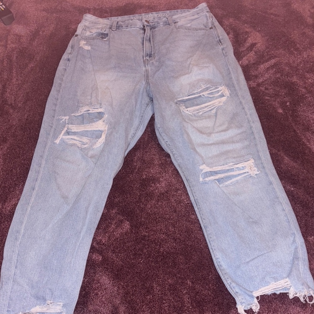American Eagle Outfitters Light Wash Distressed Jeans